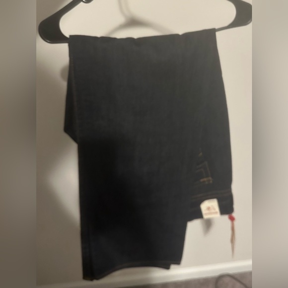 True Religion Jeans Size 44- Blue (Body Rinse Blue) - Picture 4 of 5